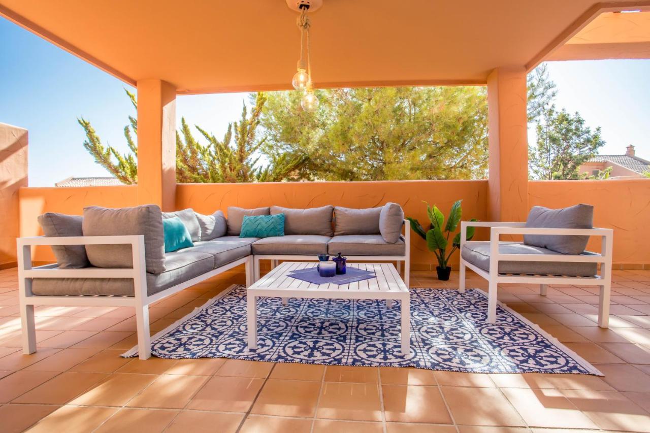 Ample Luxury Apart Fancy Marbella Golf & Padel Bagian luar foto