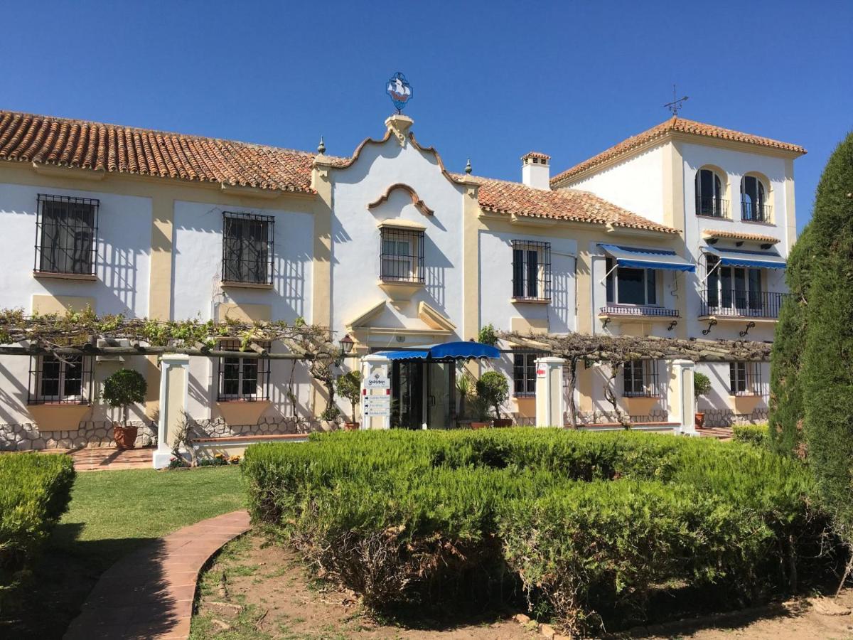 Ample Luxury Apart Fancy Marbella Golf & Padel Bagian luar foto