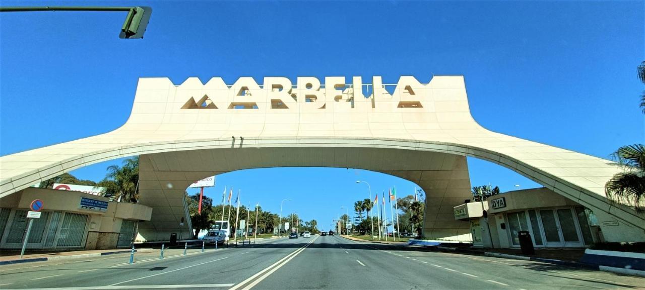 Ample Luxury Apart Fancy Marbella Golf & Padel Bagian luar foto