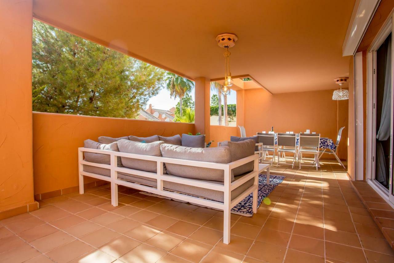 Ample Luxury Apart Fancy Marbella Golf & Padel Bagian luar foto