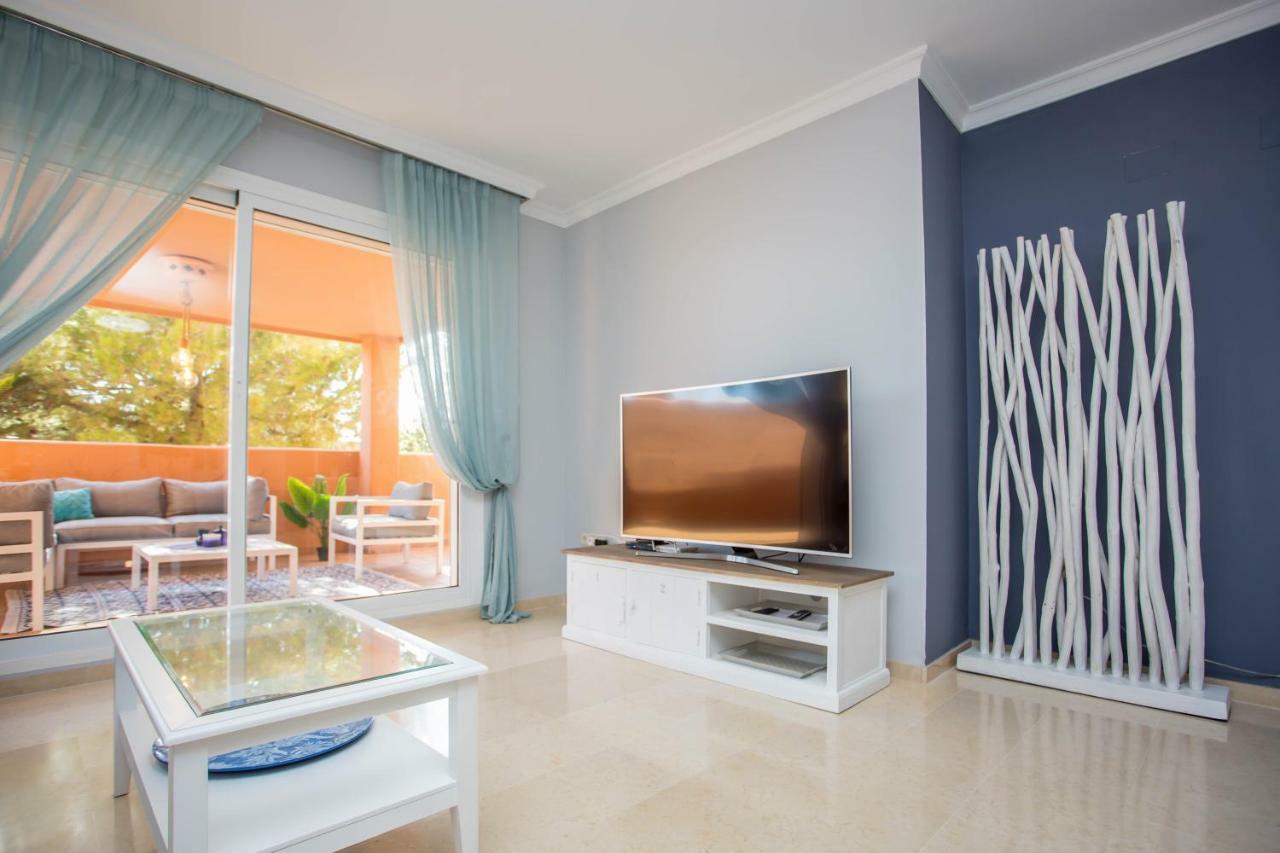 Ample Luxury Apart Fancy Marbella Golf & Padel Bagian luar foto